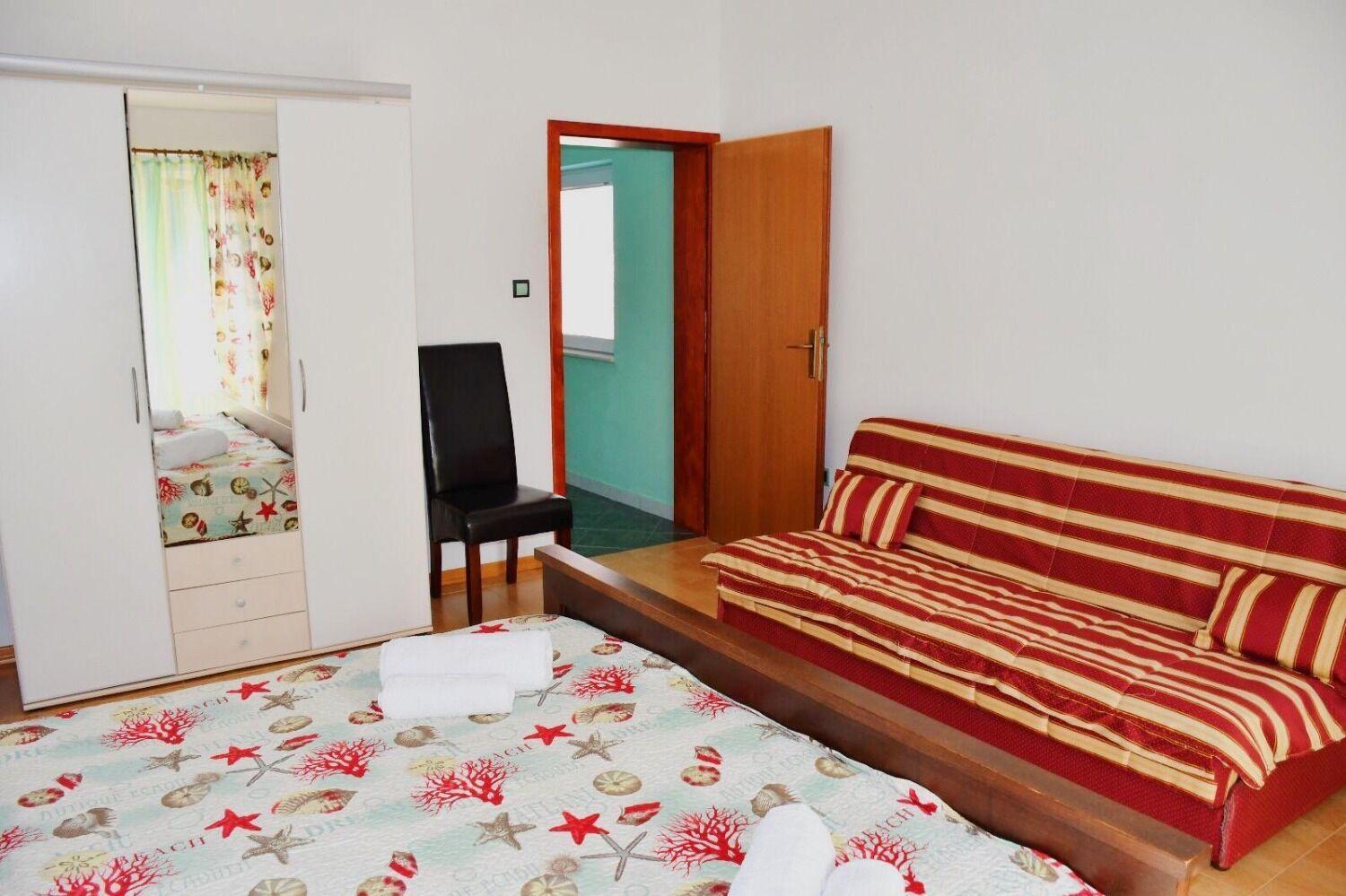 Apartments Darko - 30 M From Beach Sukosan Luaran gambar